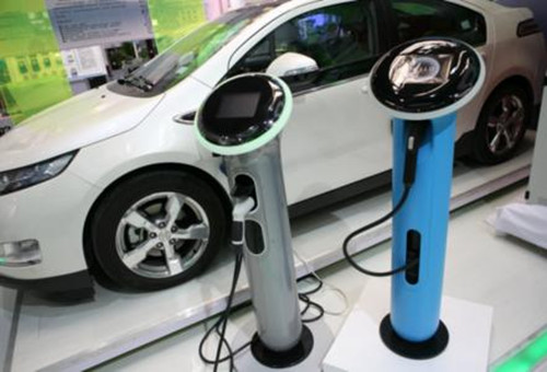 新能源汽车如日中天 混合动力汽车却现“囧途”