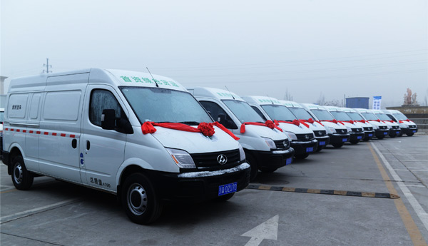 武汉建议增加“新能源物流车”