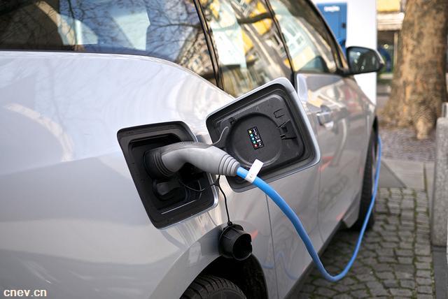新能源汽车补贴惠在何处？惠从何来？